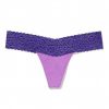 Chiloti Victoria's Secret din dantela violet